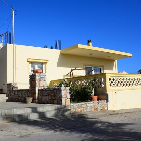 Anavaloussa Kissamos Villa Bagian luar foto