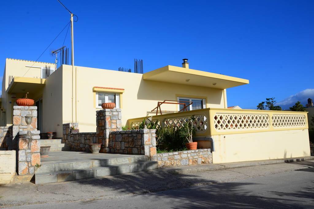 Anavaloussa Kissamos Villa Bagian luar foto