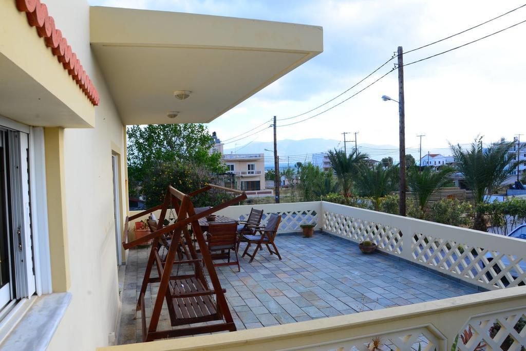 Anavaloussa Kissamos Villa Bagian luar foto